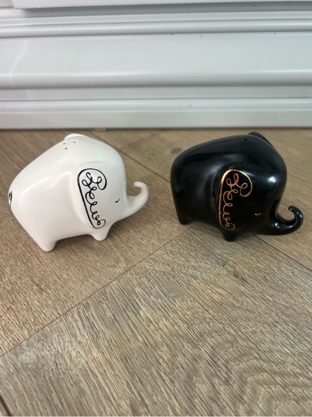 Kate Spade Lenox Elephant Salt and Pepper Shaker